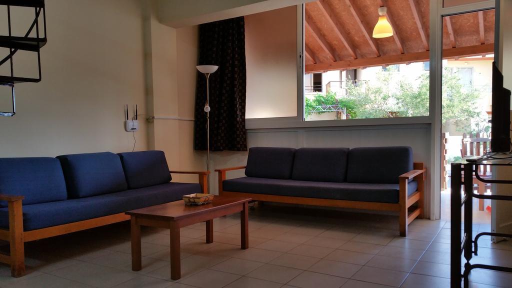 Marisa Hotel Apartments Ajía Nápa Eksteriør bilde
