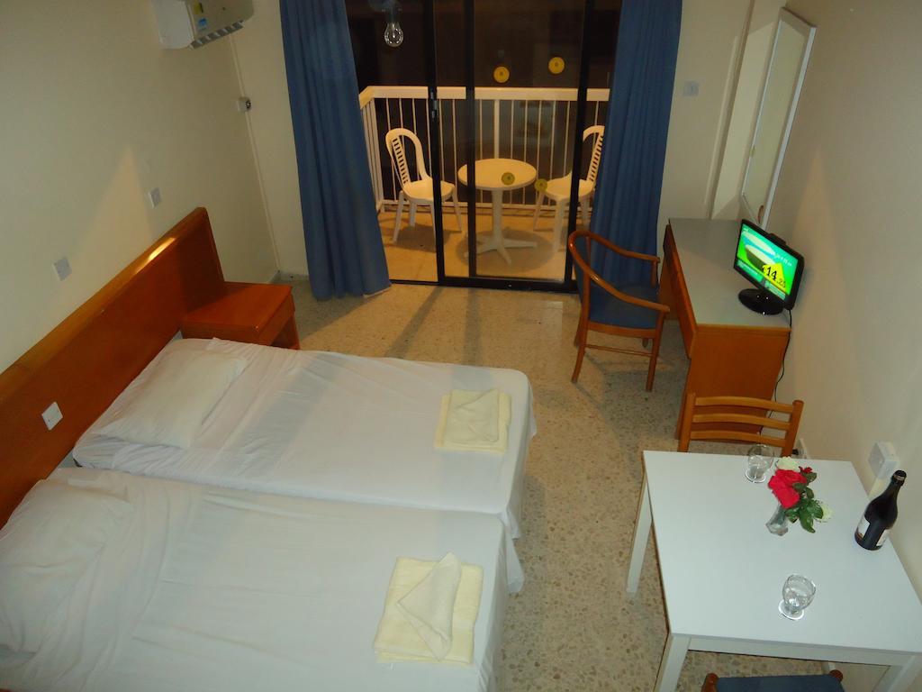 Marisa Hotel Apartments Ajía Nápa Eksteriør bilde